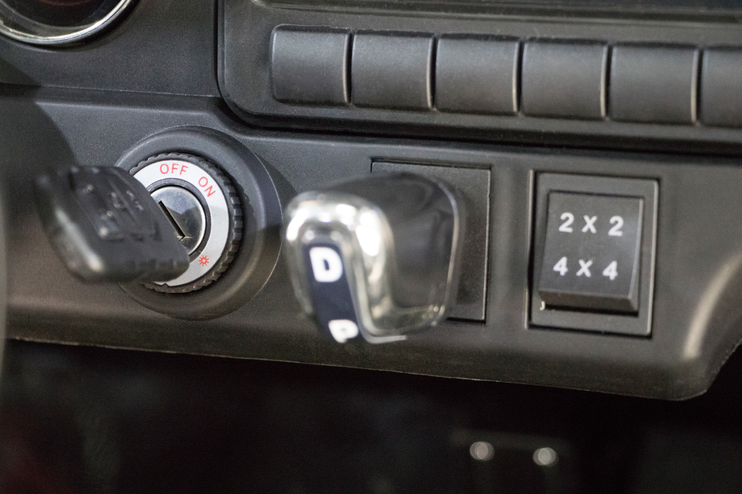 Elektrofahrzeug für Kinder, Kinderelektroauto, Lizenz Kinder Elektro Auto Jeep Wrangler Rubicon Allrad mit 4x35W