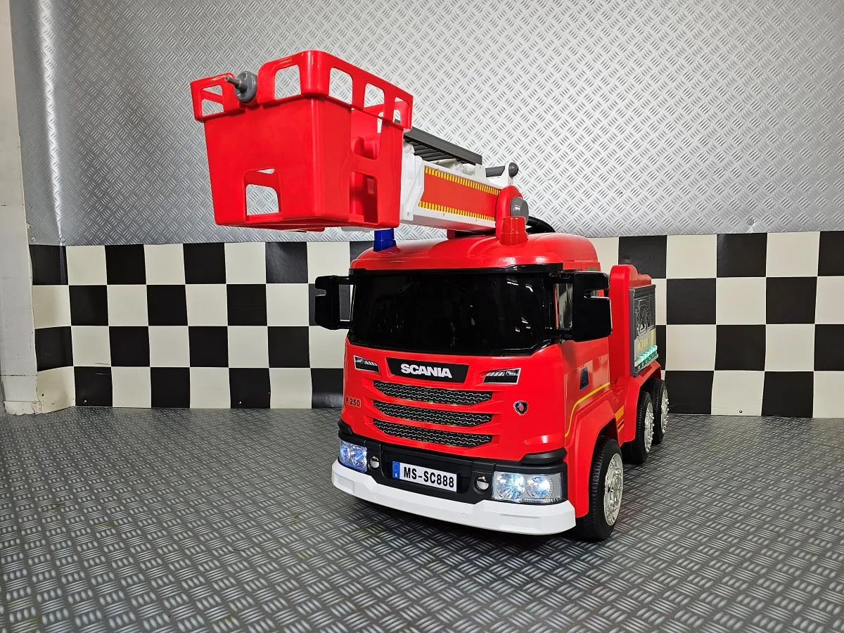 Elektro Kinderfahrzeug Feuerwehrauto Scania, Feuerwehr mit Wasserpistole und 4 Motoren, Allrad