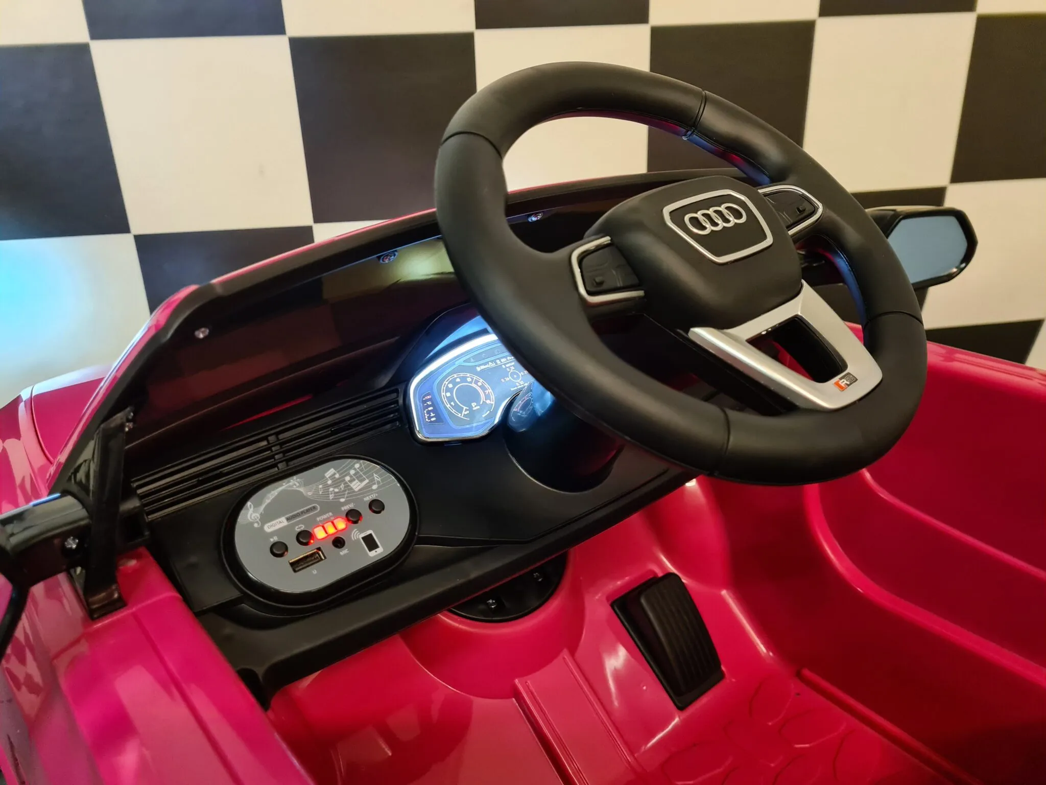 Elektrofahrzeug für Kinder - Kinderfahrzeug Audi Q8, Elektroauto in 3 Farben, Batterie Kinderauto