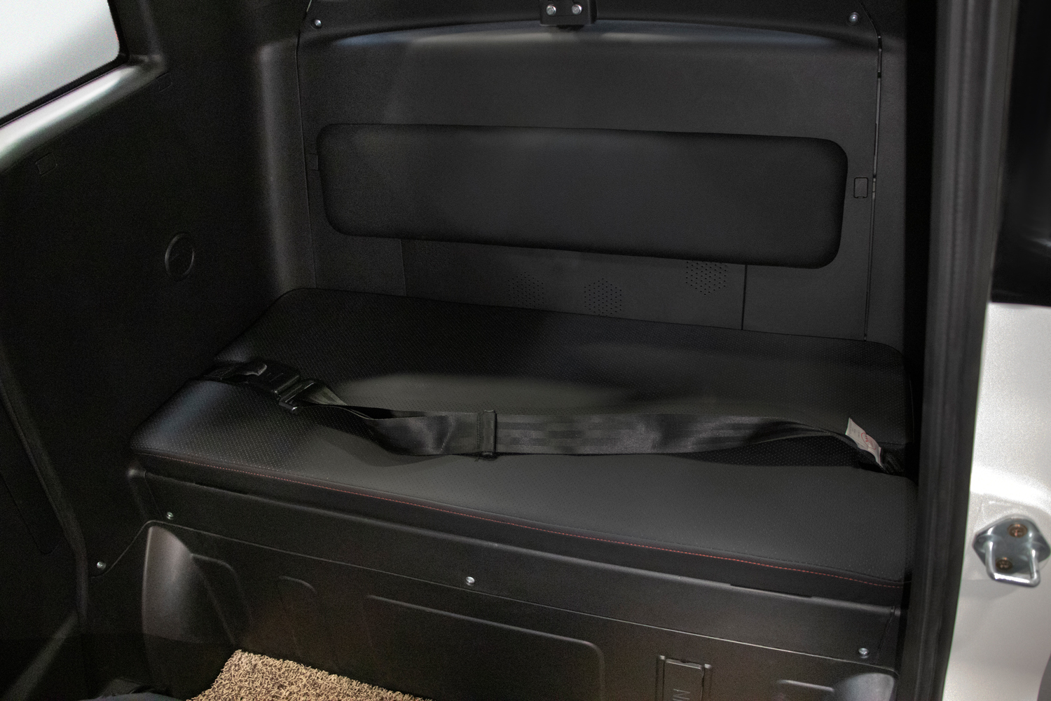 Elektroauto 45 km/h GECO Buena 2 V2 2,2 kW - 2 Sitzer mit Glashubdach & Komfort, E-Auto, Seniorenauto 45km/h