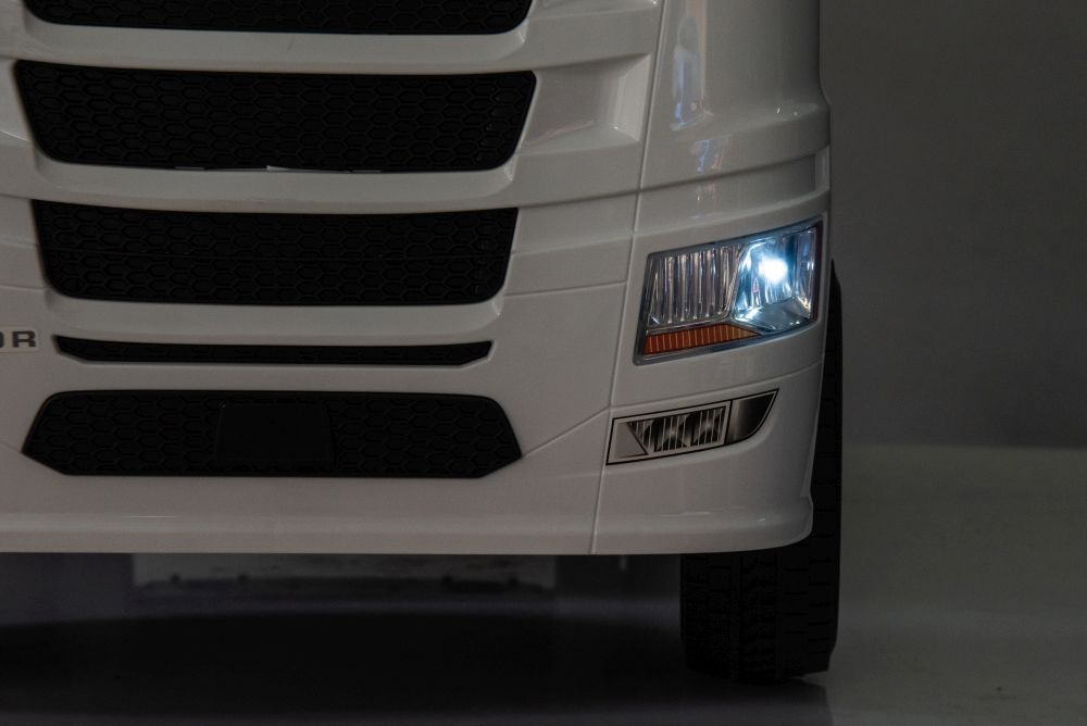 Elektro Kinderfahrzeug LKW Scania Actros 500R HL698, Truck Scania mit Allrad, Kinderauto in Truck-Format