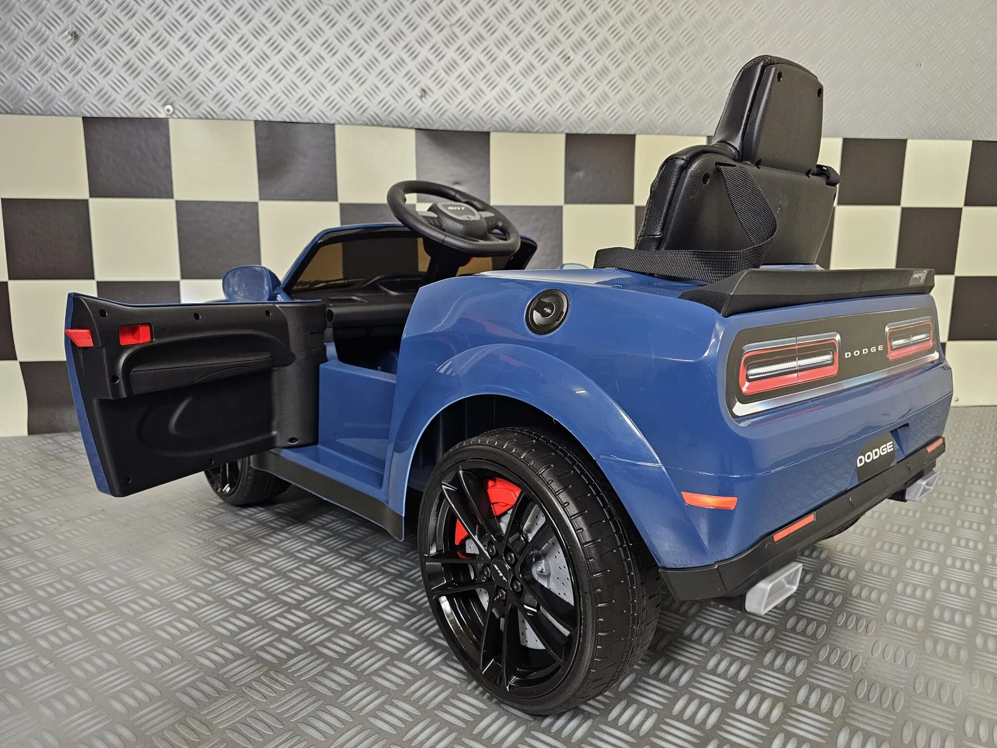 Elektrofahrzeug für Kinder - Kinderfahrzeug Dodge SRT, Elektroauto Kinderauto lizenziert