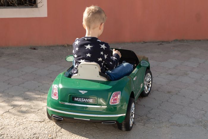 Elektro Kinderfahrzeug, Elektro Kinderauto Bentley Mulsanne mit Lizenz 2x 35W