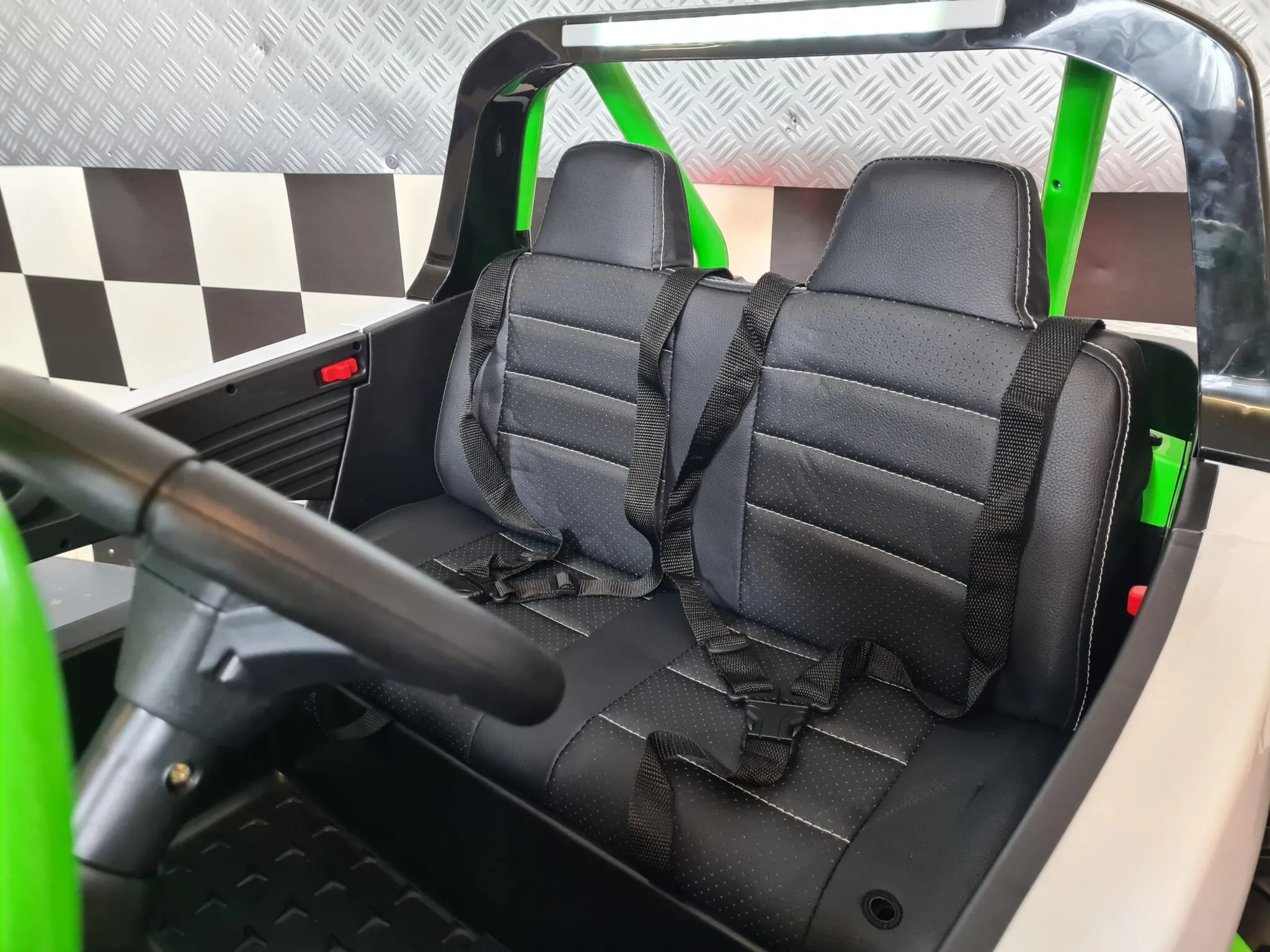 Elektro Kinderbuggy - Elektrobuggy 2x60 Watt, Elektrofahrzeug 2 Sitzer Buggy 8 km/h