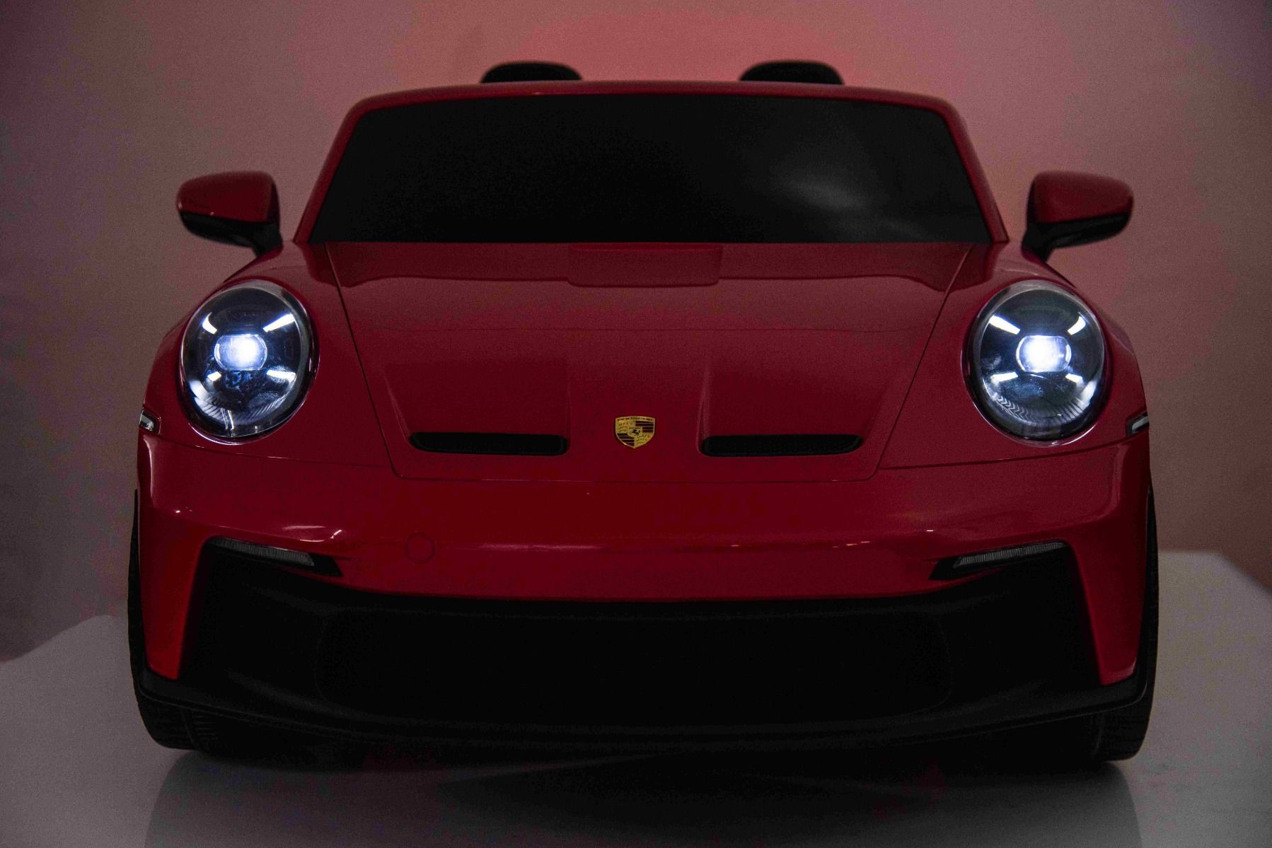 Kinderfahrzeug Porsche 911 GT3 mit Lithium Akku, Elektroauto 2-Sitzer mit 4x200 Watt Allrad