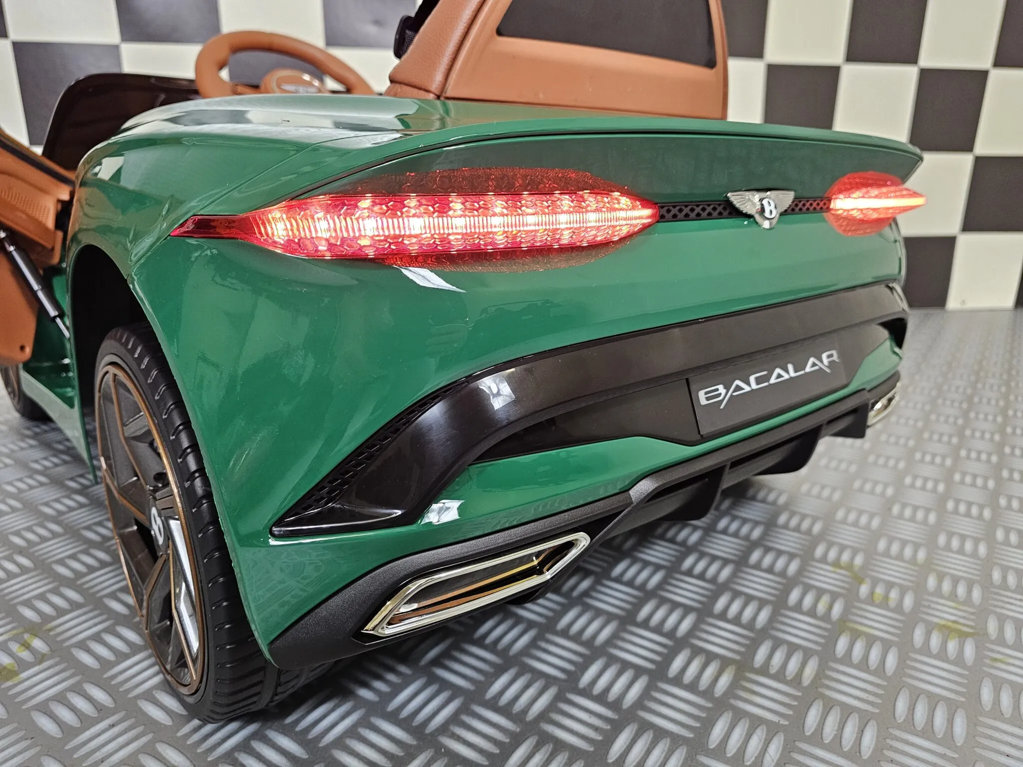Elektro-Kinderfahrzeug Bentley Bacalar, Elektro-Kinderauto, Electric Kids Car, Elektrofahrzeug für Kinder