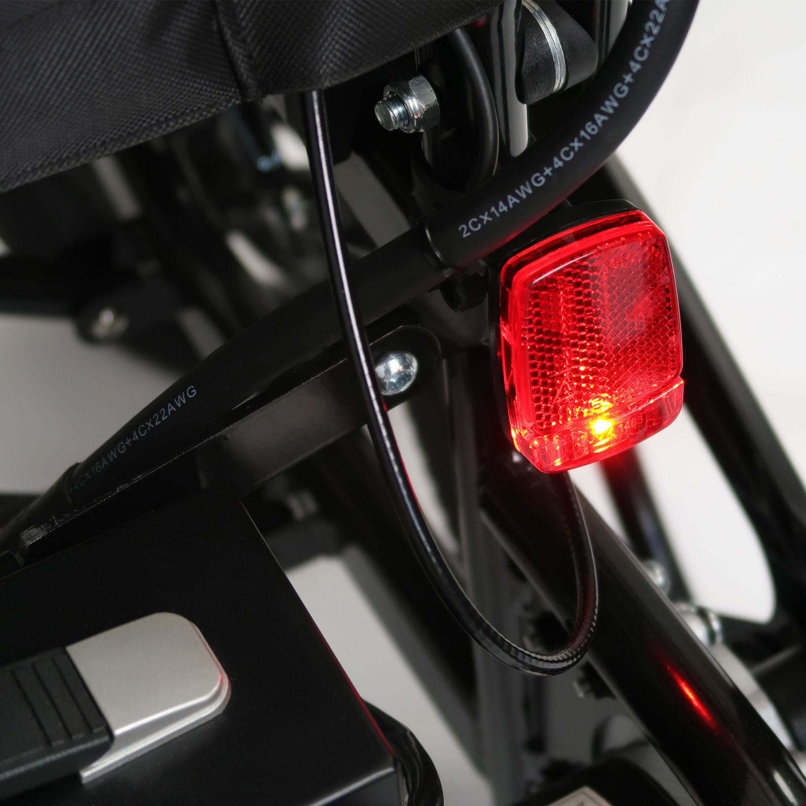 Rolektro E-Rollstuhl ERS-6 Li, Schwarz, 6km/h - elektrischer Krankenfahrstuhl, Elektrorollstuhl mit Joystick