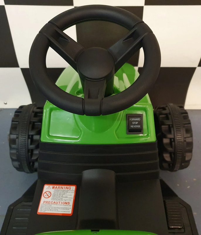 Elektro Kinderfahrzeug Traktor, Kindertraktor mit Anhänger, Elektro-Traktor mit Anhänger max. 3 km/h