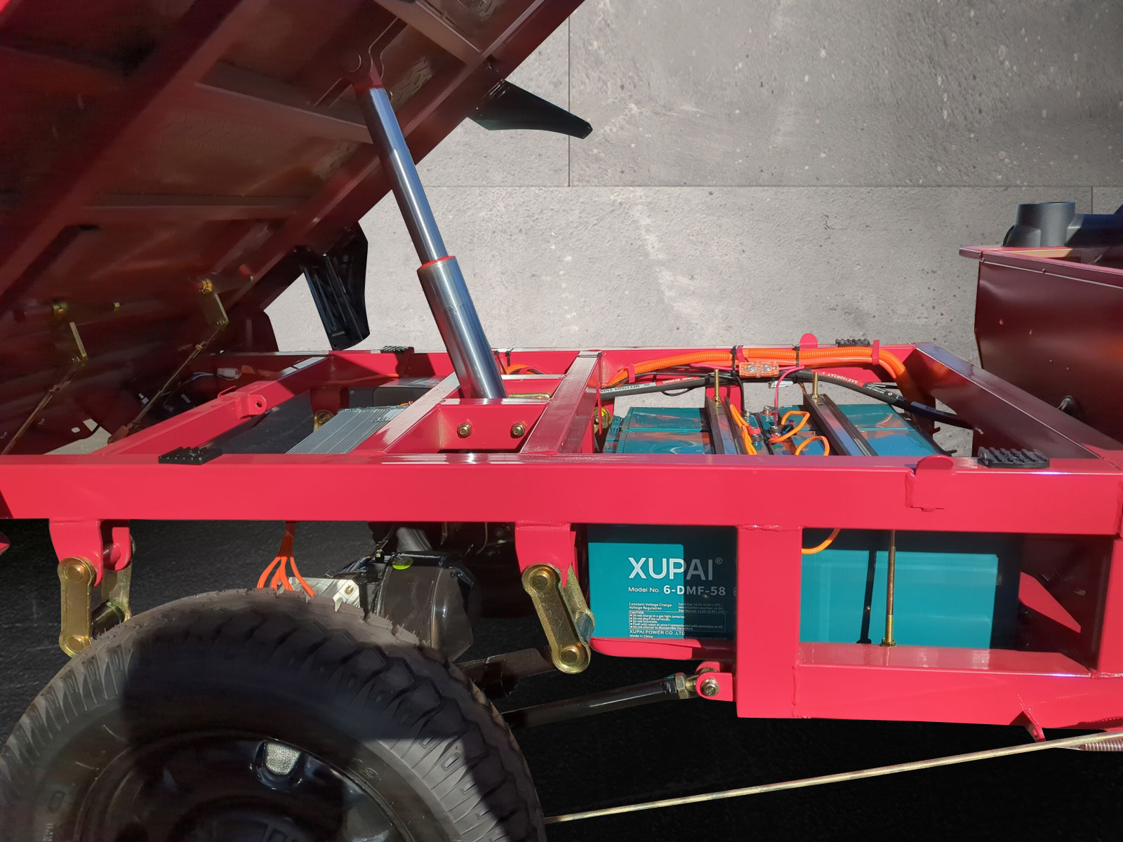 Elektro-Pritsche Cargo Runner Heavy Duty 40 km/h - hydraulischer Kipper - Transportfahrzeug, Lastenfahrzeug, Elektro Pritschenwagen