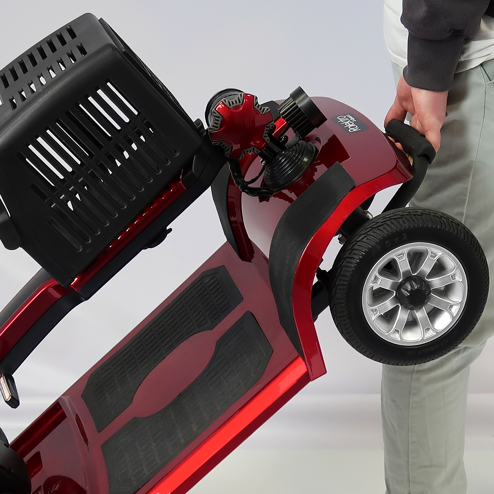 Elektro Seniorenmobil E-Quad 6 von Rolektro - Krankenfahrstuhl bis 6 km/h mi BleiGel oder Lithium