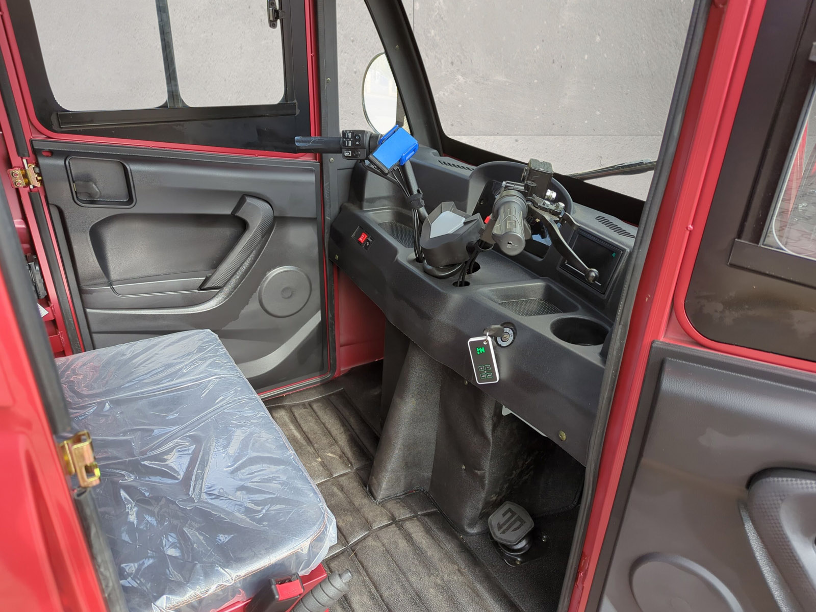 Elektro-Pritsche Cargo Runner Mega - optional mit Standheizung - Transportfahrzeug, Lastenfahrzeug, Elektro Pritschenwagen