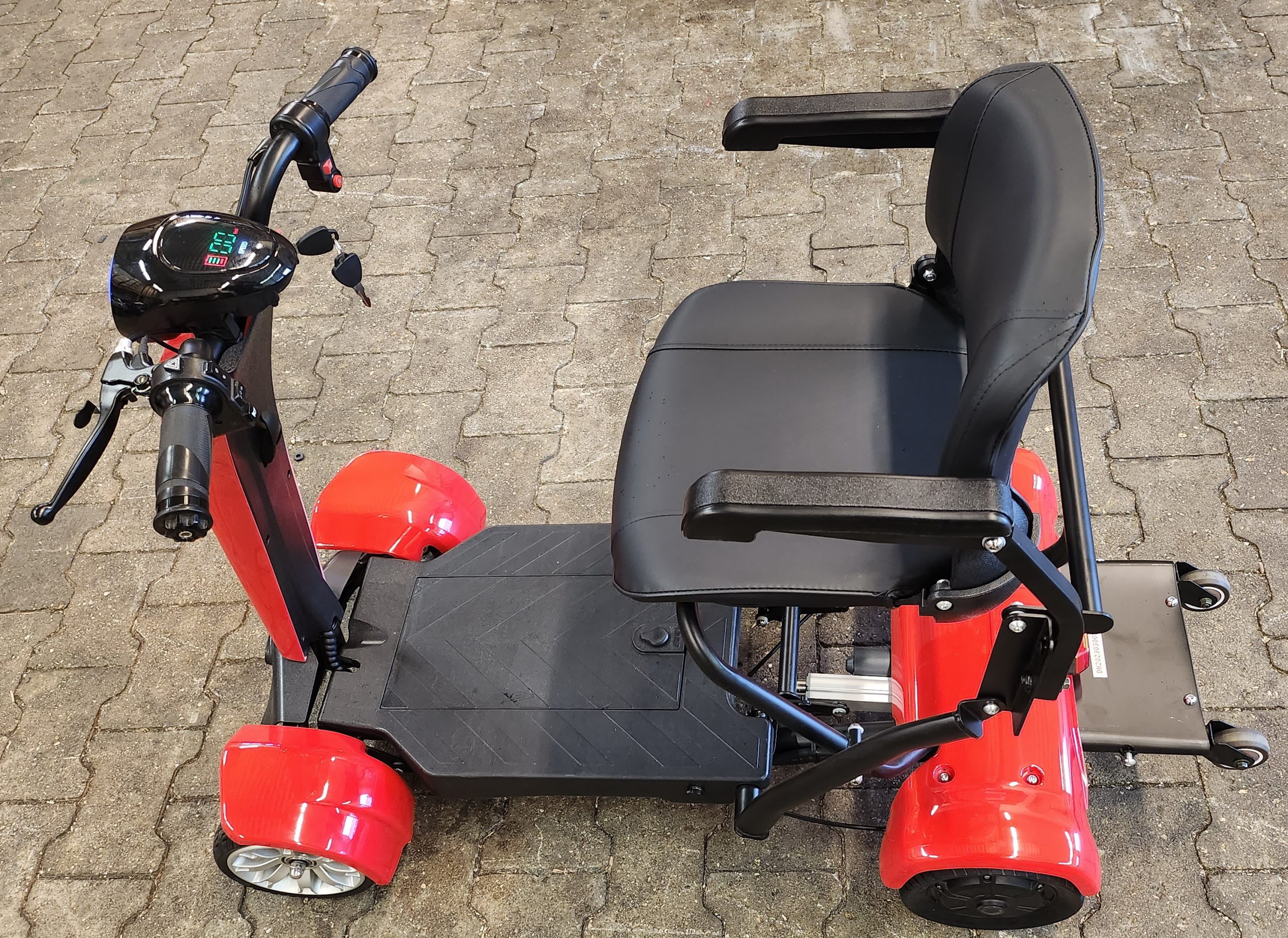 Selbstfaltbares 4 Rad Seniorenmobil Lisa 4, Mobilitätshilfe, Dreirad-Scooter bis 15 km/h, Reisemobil automatisch faltbar