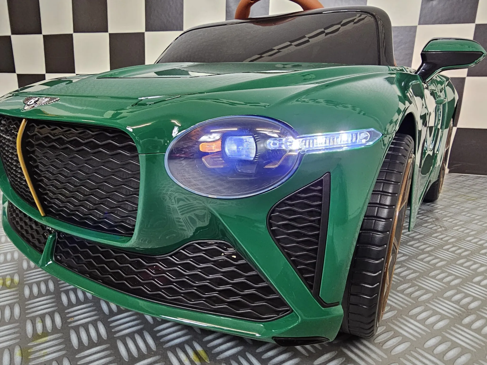 Elektro-Kinderfahrzeug Bentley Bacalar, Elektro-Kinderauto, Electric Kids Car, Elektrofahrzeug für Kinder