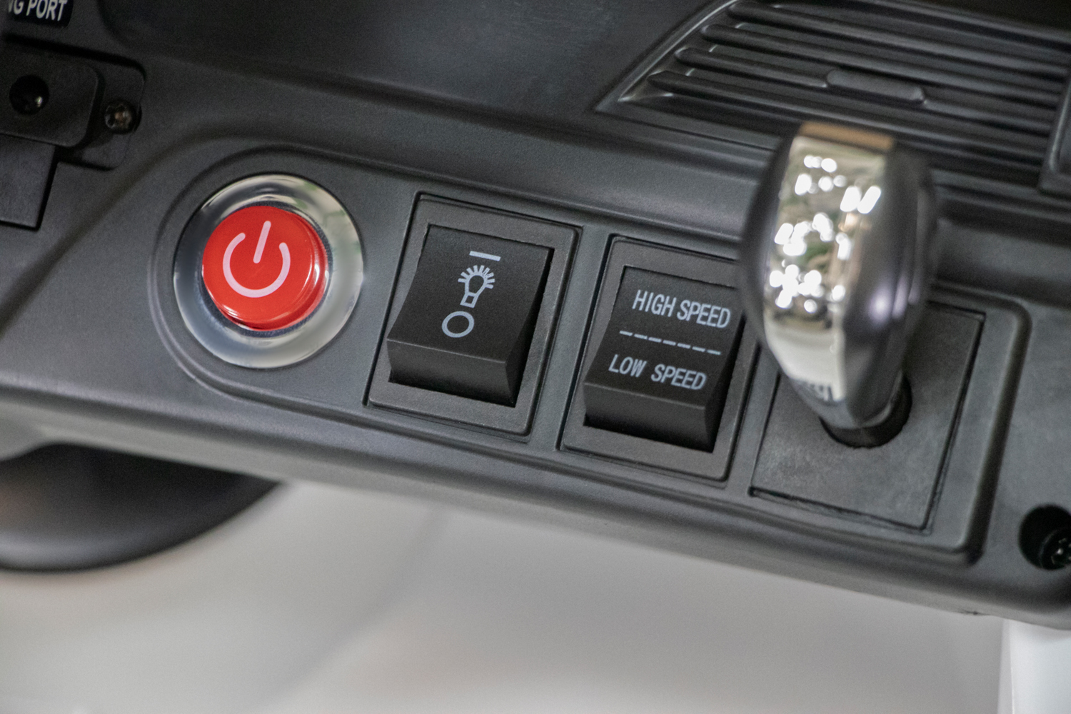 Elektro Kinderfahrzeug, Elektro Kinderauto BMW M5 mit Lizenz 2x35W, entnehmbare Batterie