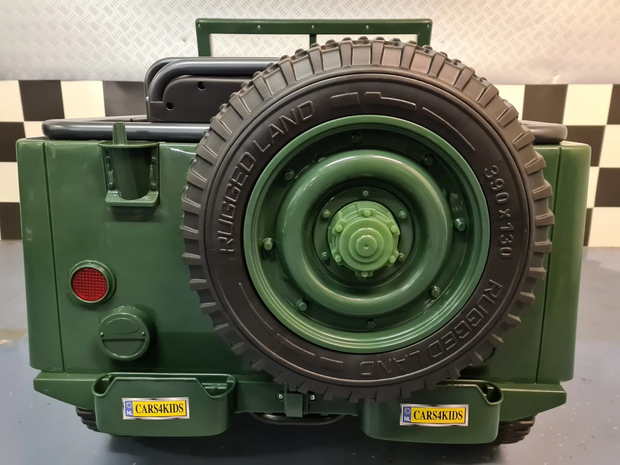 Elektrofahrzeug für 3 Kinder - Elektro Jeep Army BIG 24 Volt - Jeep Willy Elektrokinderfahrzeug, Elektrokinderauto