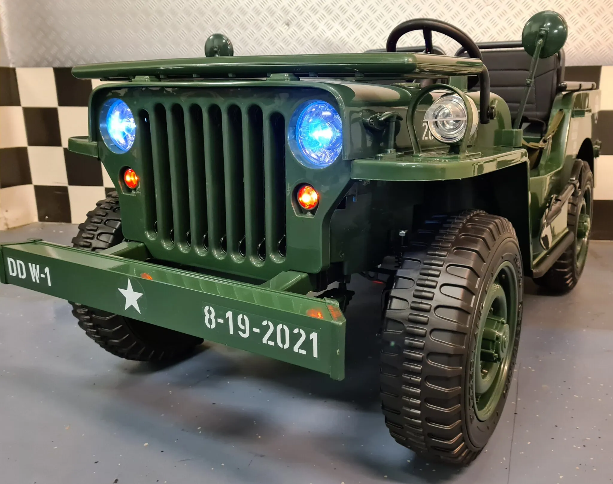 Elektrofahrzeug für 3 Kinder - Elektro Jeep Army BIG 24 Volt - Jeep Willy Elektrokinderfahrzeug, Elektrokinderauto