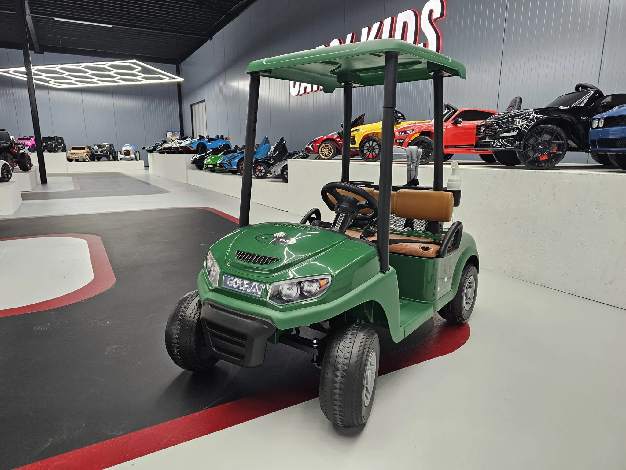 Elektrokinderfahrzeug Golf Kart, Elektroauto Golf Buggy für Kinder, Elektrofahrzeug mit Dach für Kids