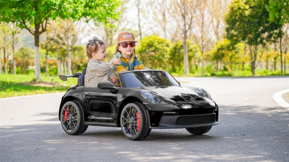 Kinderfahrzeug Porsche Spyder 911 GT3 2 Sitzer, 2 starke Elektromotoren bis 8 km/h
