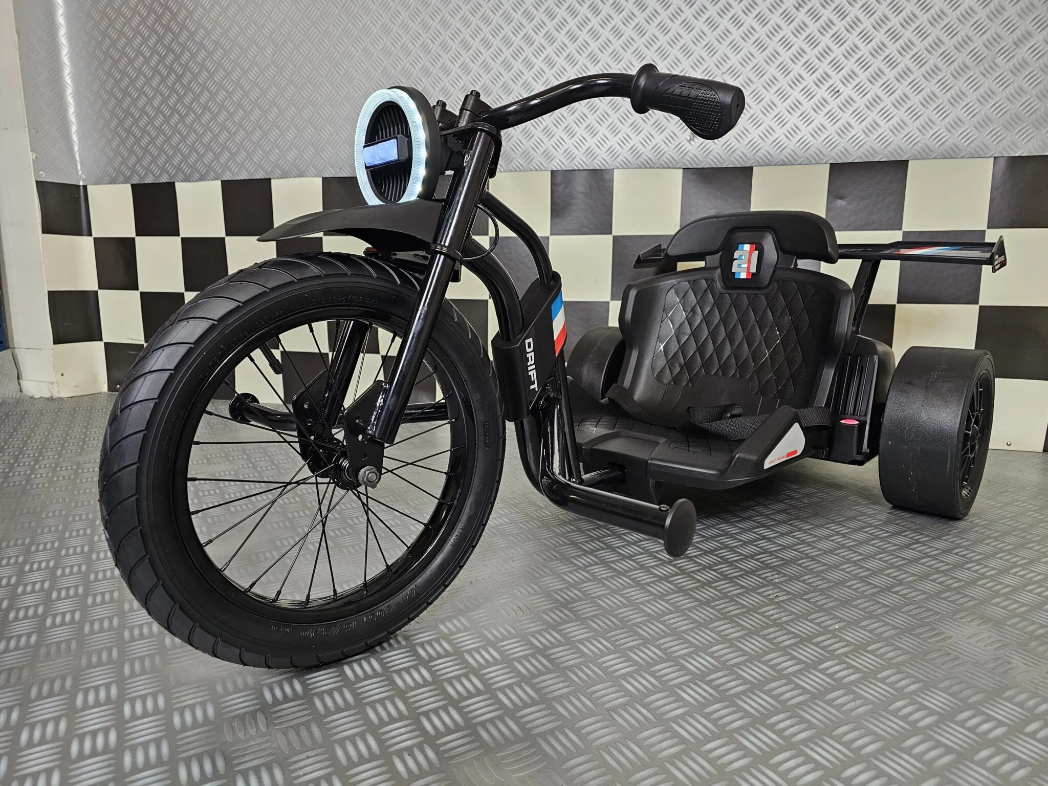 Elektrisches Kinderdreirad Chopper, 14 km/h, Kids-Trike, 3-Rad Kidsmobil, verstellbarer Sitz, Elektrotrike für Kinder