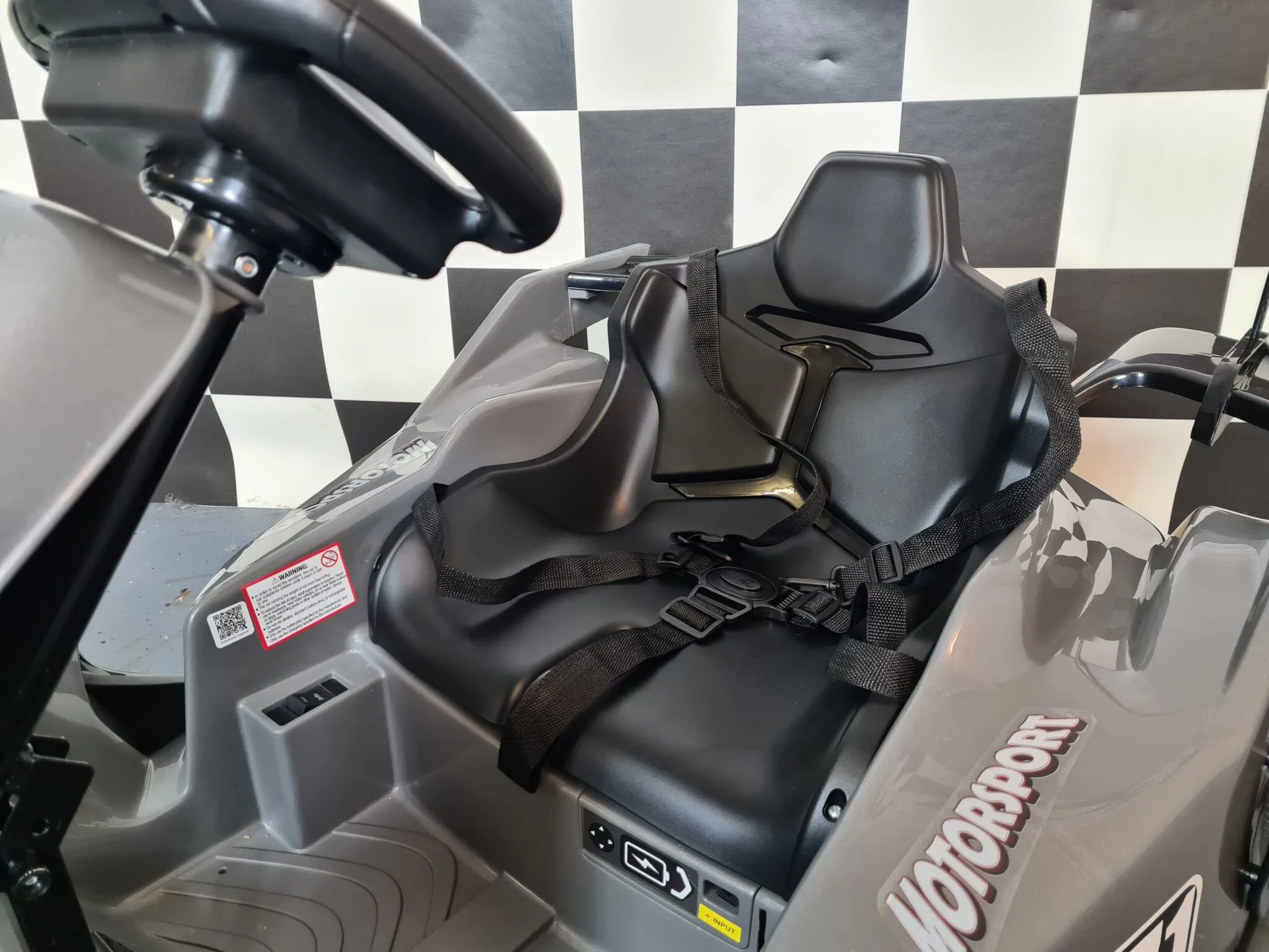 Kinder-Elektro-Gokart F1, Elektro Kinderkart, Elektrokart für Kinder, Elektro Driftscooter, Elektro-Driftkart