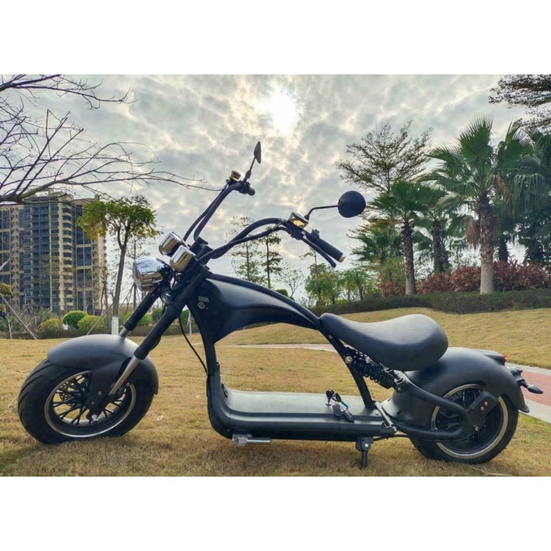 Elektroroller 2-Rad Chopper X9 mit 3000 W, E-Roller bis 25 oder 45 km/h, 2 Akkuvarianten herausnehmbar