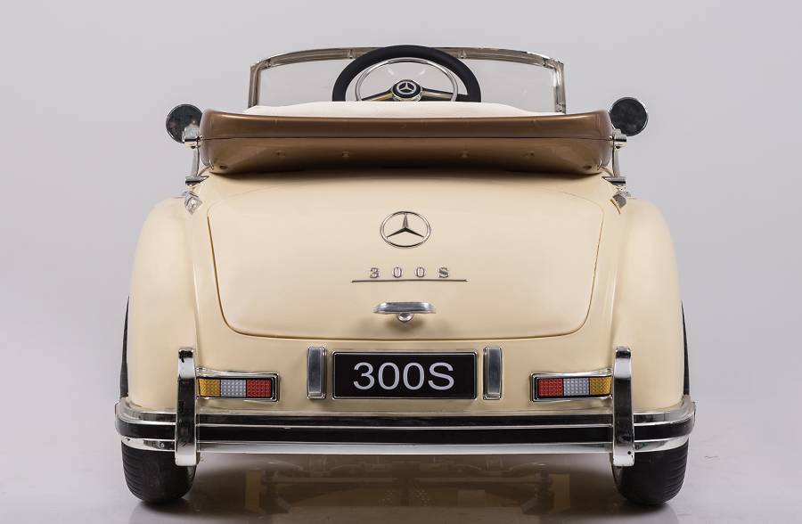 Elektro Kinderfahrzeug – Kinderauto Mercedes 300S - Oldtimer