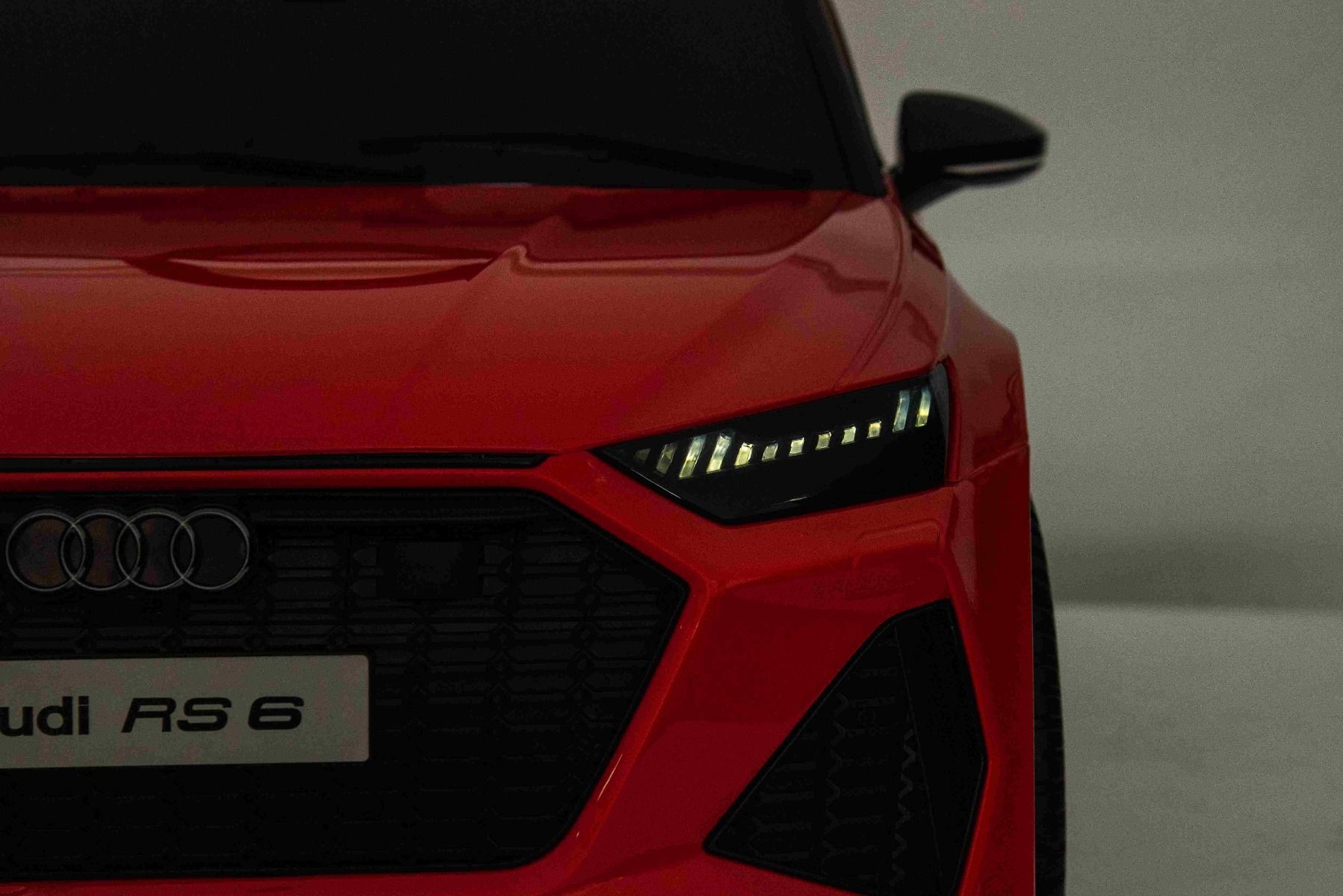 Elektro Kinderfahrzeug Audi RS6, Elektro Kinderauto mit 2x25 Watt, Elektroauto für Kinder zum selber Fahren