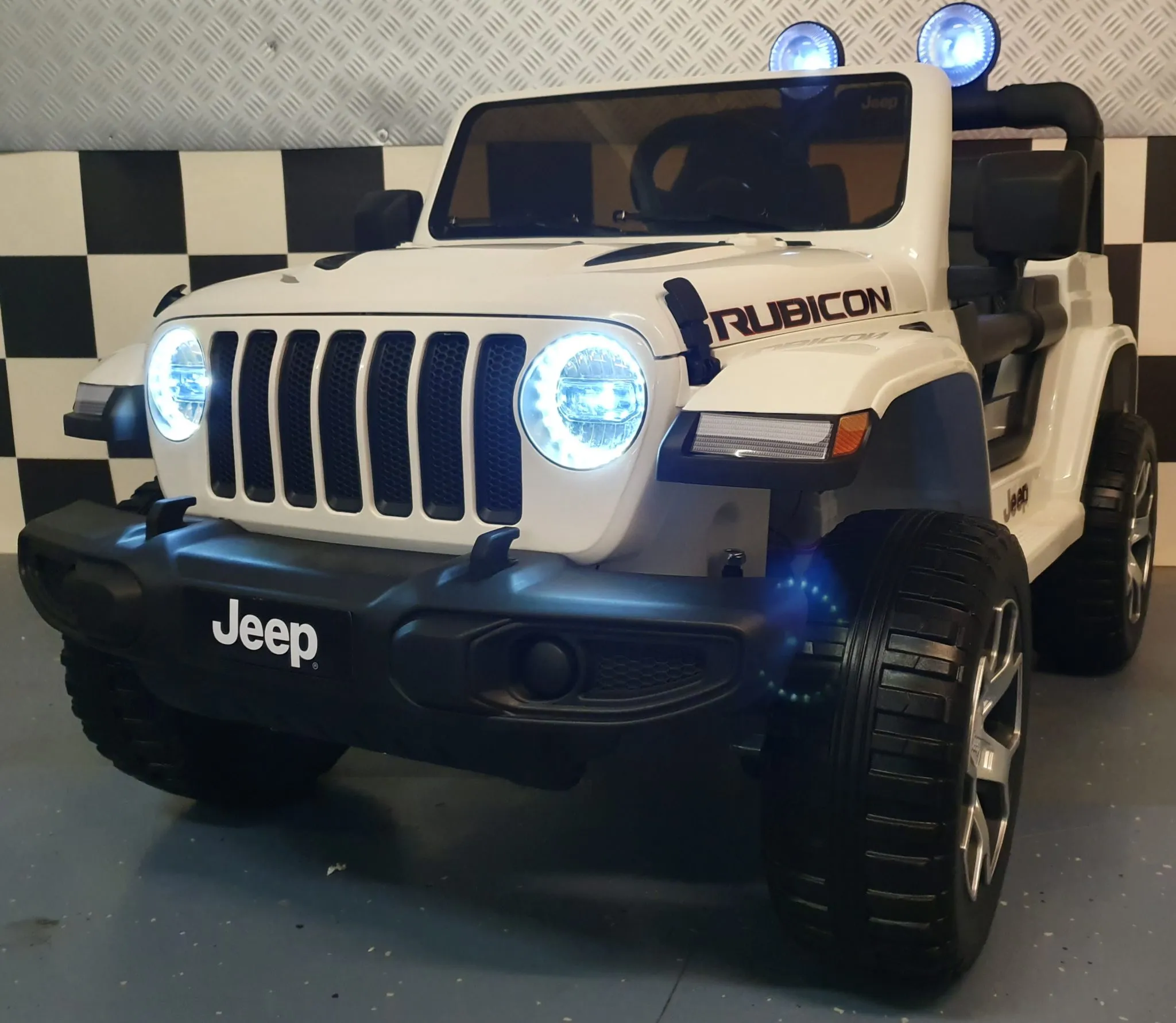 Elektro Kinderauto Jeep Wrangler Rubicon Allrad, 4x35 Watt, Elektro-Kinderfahrzeug