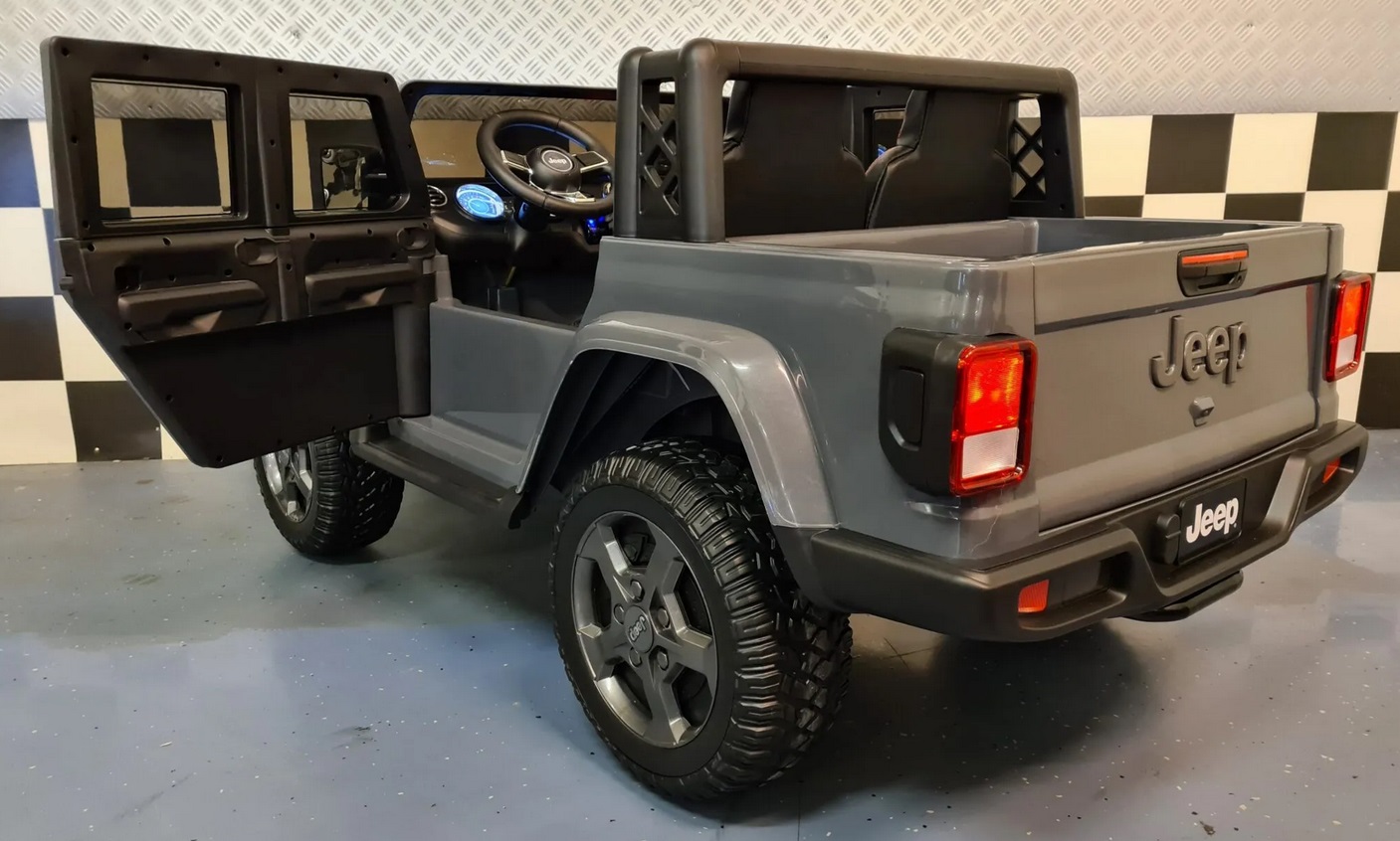 Elektro Kinderauto 2-Sitzer Jeep Gladiator, Elektro-Kinderfahrzeug mit 2 Motoren, Rubicon Kinderjeep