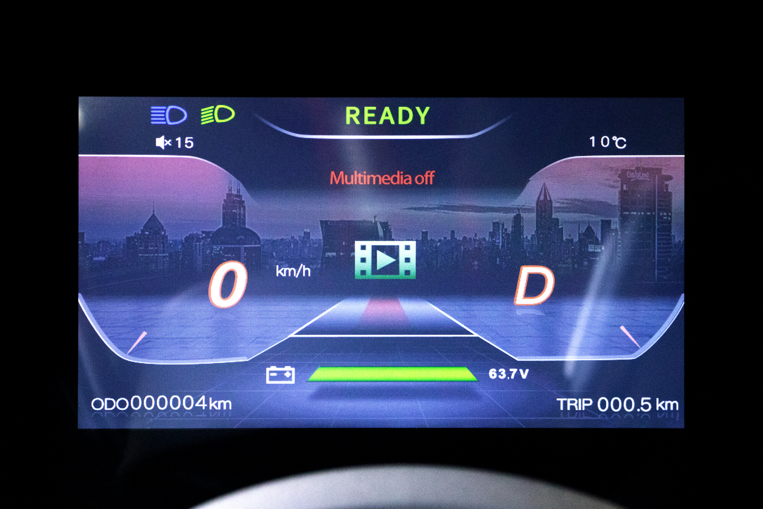 Elektroauto 45 km/h GECO Buena 2 V2  - 2 Sitzer mit Glashubdach & Komfort, E-Auto, Seniorenauto 45km/h