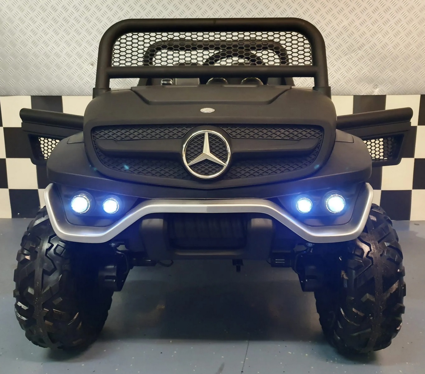 Elektro Kinderauto Mercedes Benz Unimog, Elektrofahrzeug für Kinder, Kinderfahrzeug, Electric Car