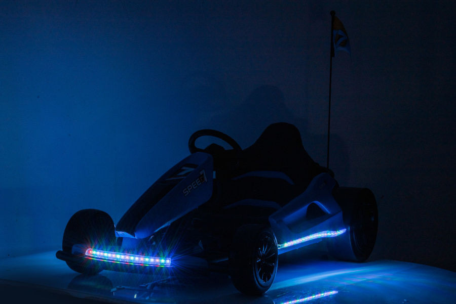 Kinder XL Elektroauto - 10 km/h "E-GoKart", Driftfunktion, 2 Motoren, Elektro Go Kart für Kinder bis 14
