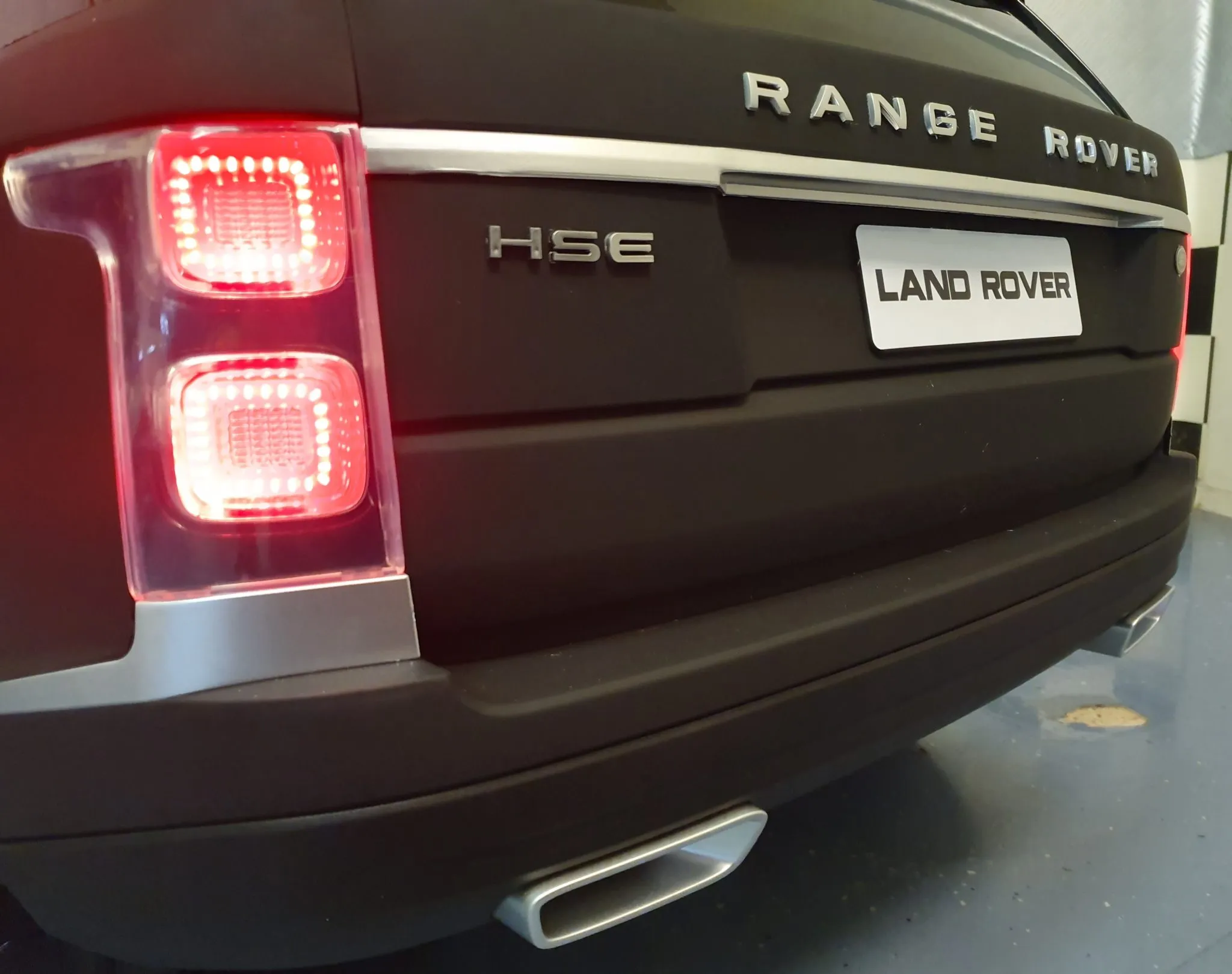 Elektro Kinderauto 2-Sitzer Range Rover 4x4 lizenziert - Elektrokinderfahrzeug