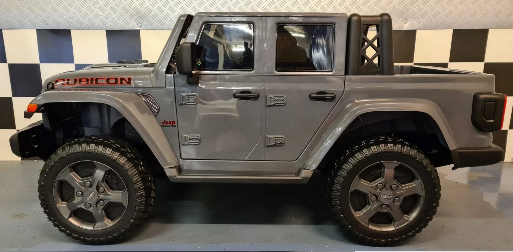 Elektro Kinderauto 2-Sitzer Jeep Gladiator, Elektro-Kinderfahrzeug mit 2 Motoren, Rubicon Kinderjeep