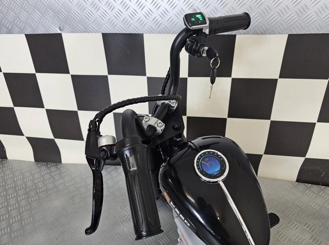 Elektrisches Kindermotorrad Chopper 24 Volt, 8 km/h, Elektromotorrad mit 200 Watt, Kids Chopper